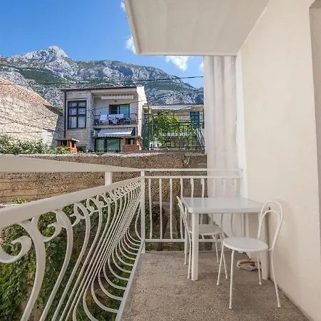 Ante Tonci * Makarska